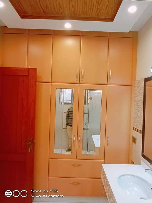 16 MARLA SLIGHTLY USED UPPER PORTION IS AVAILABLE FOR RENT ON TOP LOCATION OF VALENCIA TOWN LAHORE 11