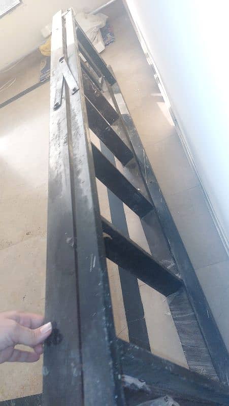 Iron Folding ladder 0