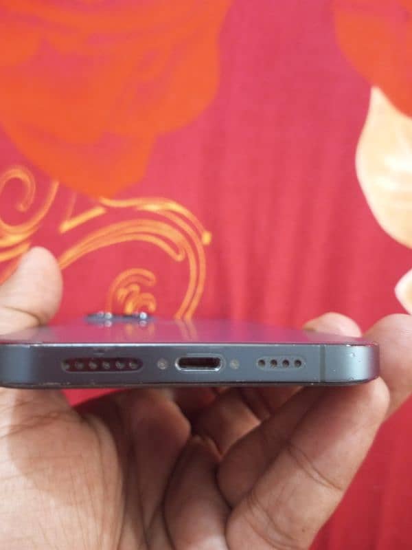 Iphone 12 pro Max 7