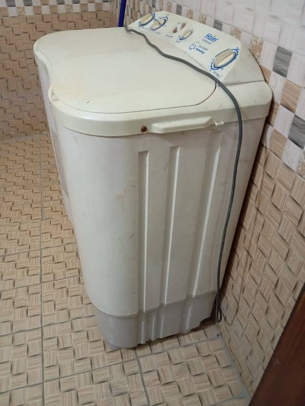 Semi Automatic washing machine 2