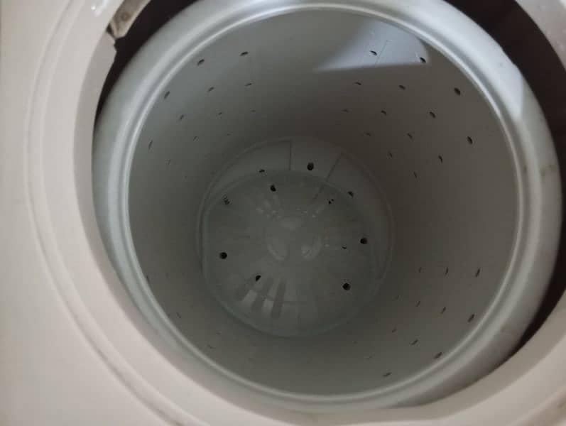 Semi Automatic washing machine 5