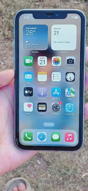 IPhone Xr With Lush Condition 2