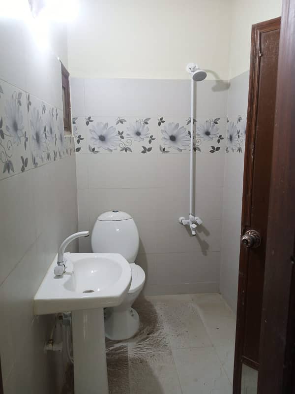Ground portion for rent in DHA phase 4 ( 300sqyd ) 4