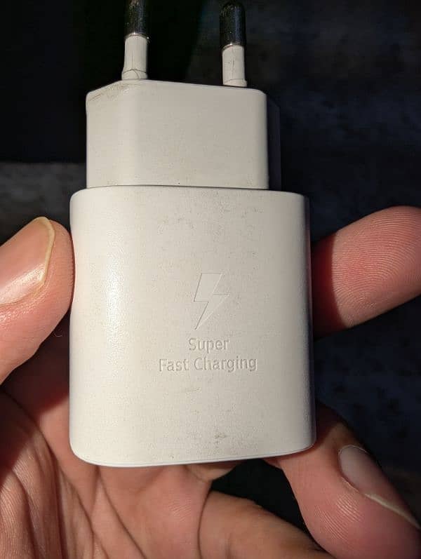 Samsung 25 watt super fast adopter 1