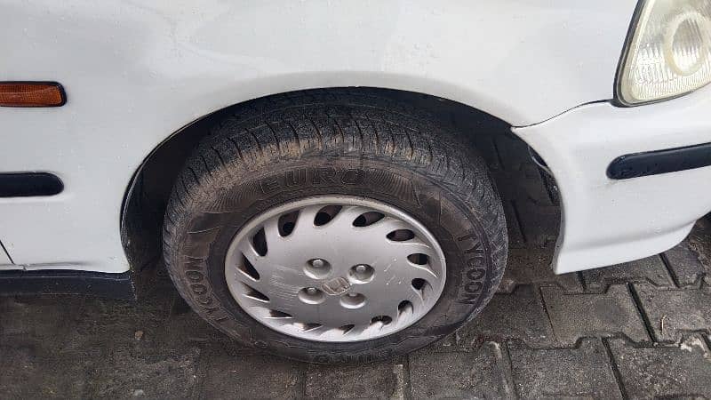 Honda Civic 1998 Model Lahore no in good condition 2