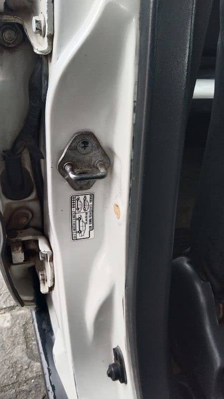 Honda Civic 1998 Model Lahore no in good condition 4