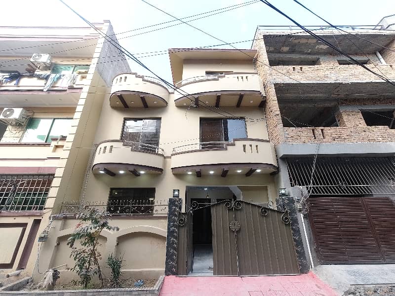 5 Marla Double Story House Is Available For Sale With All Facilities (Sui Gas, Water Boring, 2 Electricity Meters) 0