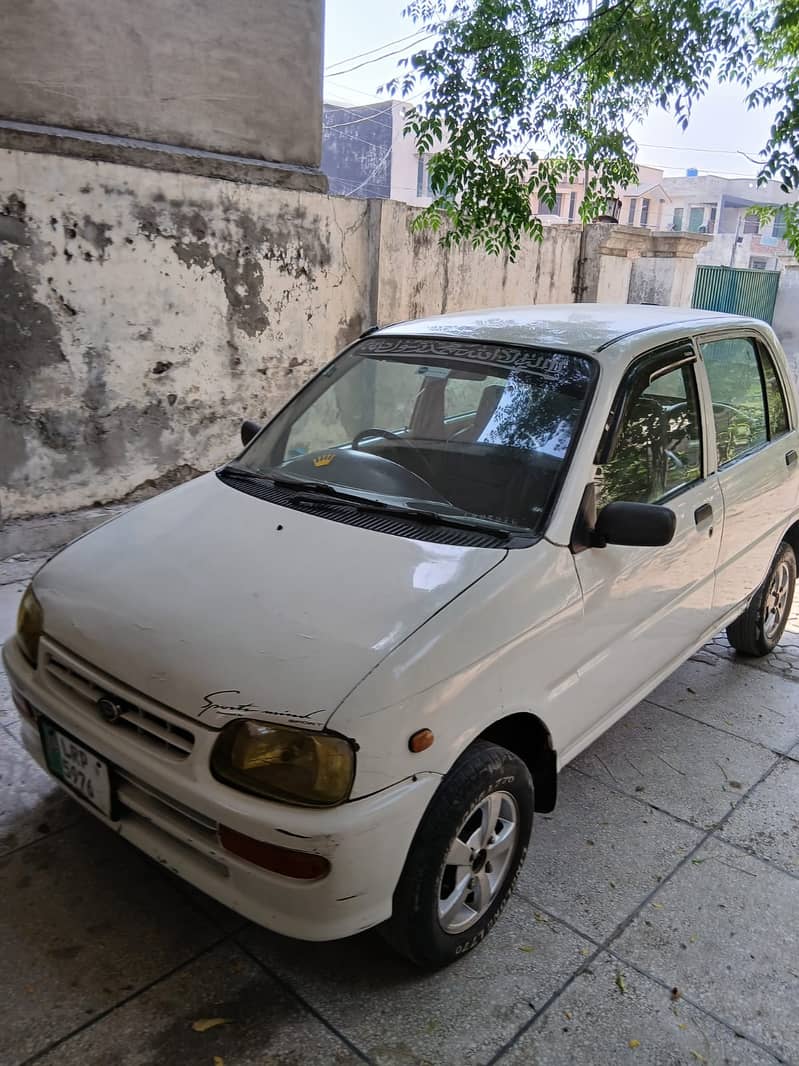 Daihatsu Cuore 2003 4