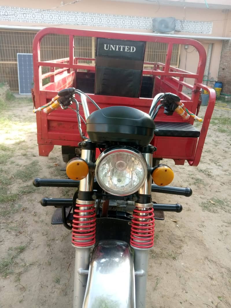 United Loader Rickshaw 2020 Model – Excellent Condition for Sale 1
