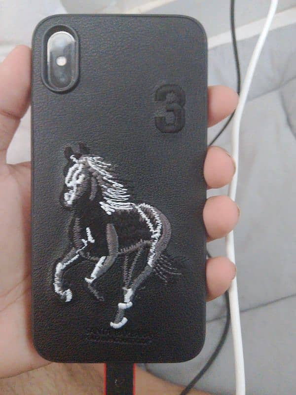 I phone XS Non PTA  Black colour 1