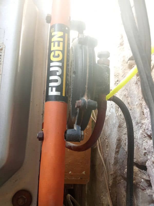 Generator for Sale in Good condition in rohri 7