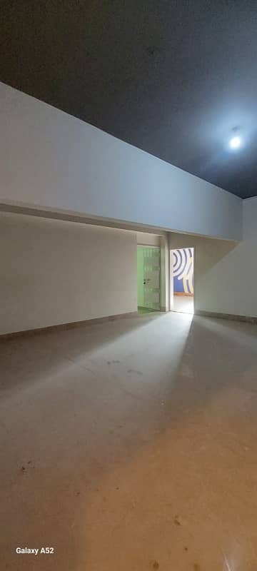 300 yards independent banglow for commercial used 3
