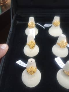 Ring/gold/yellow/21carat/jewellery