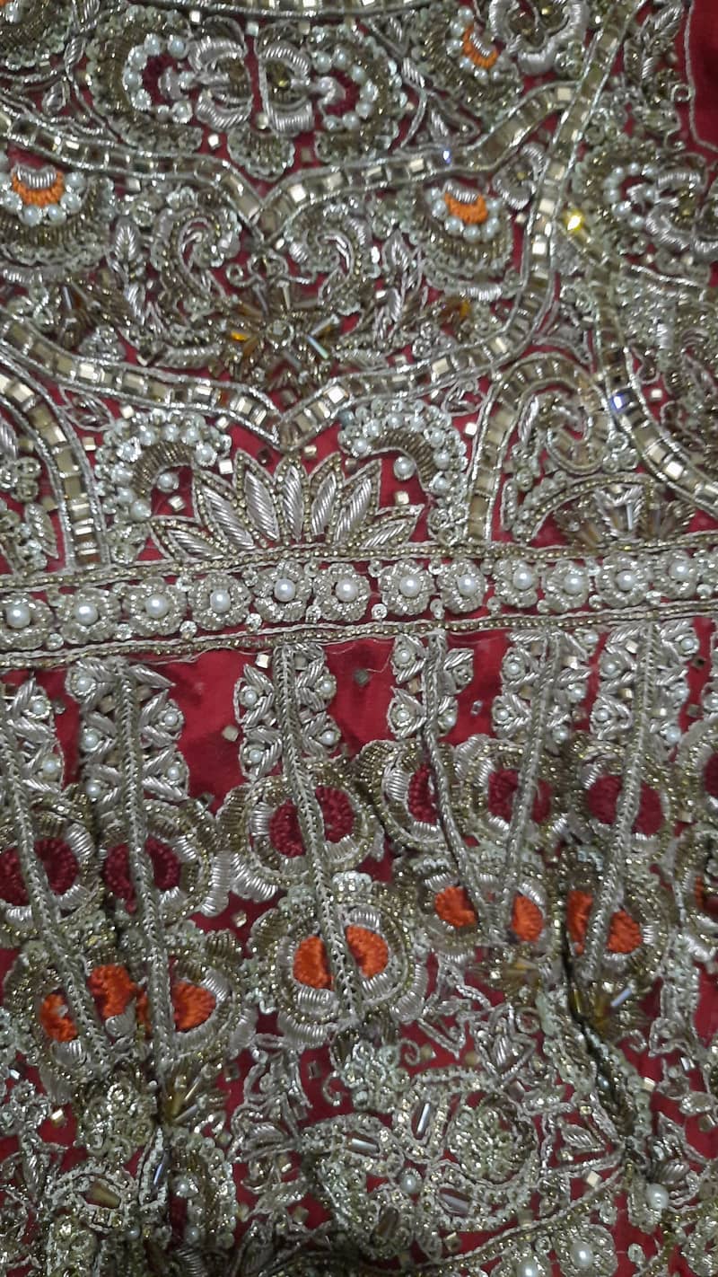 Bridal Tail Lehnga with Embellished Pouch – Worn Once 4