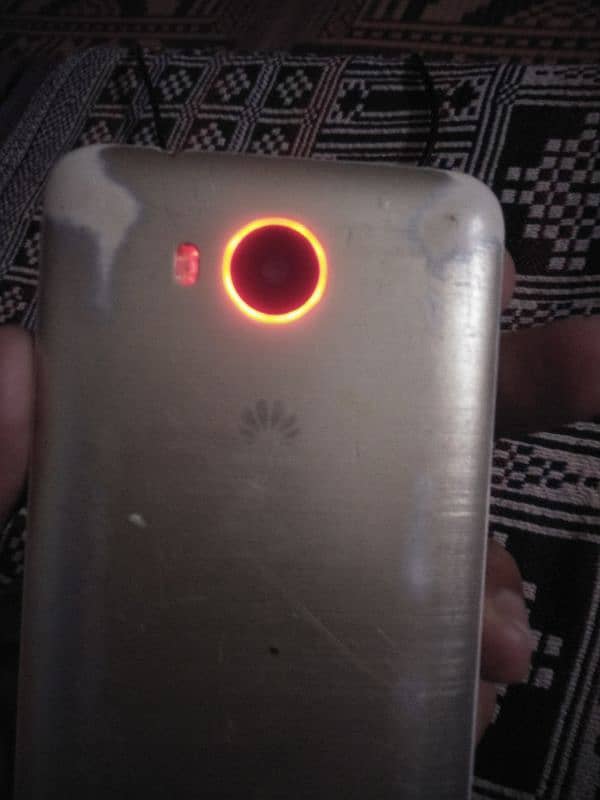 y3, 2 and Huawei Acend 2 mobile for sale, don kharab hen 3