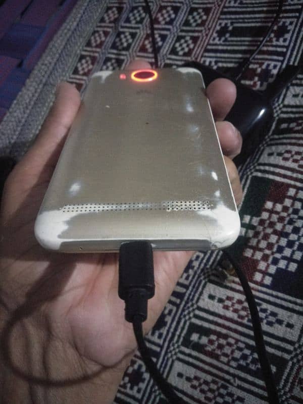 y3, 2 and Huawei Acend 2 mobile for sale, don kharab hen 8