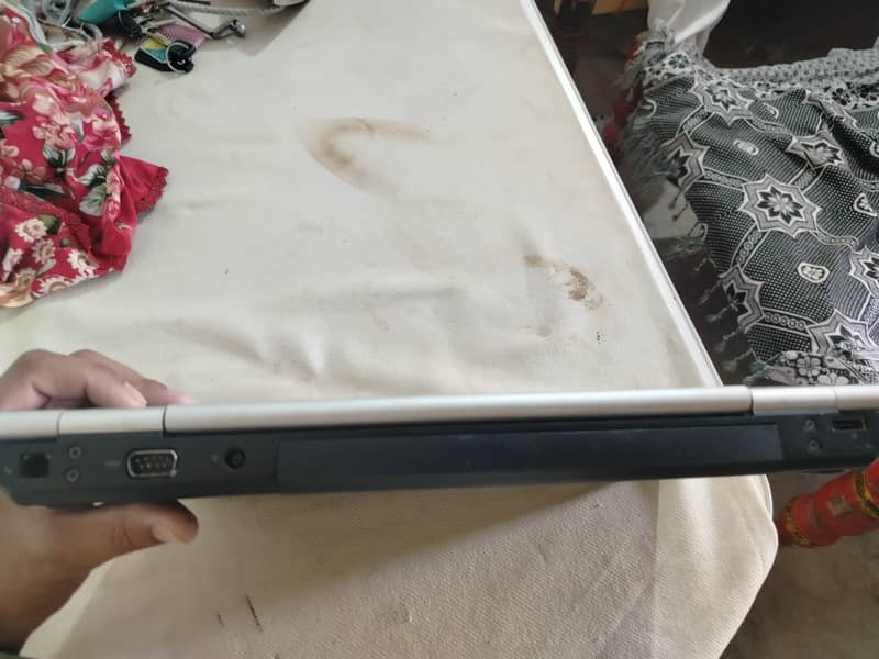 HP Elite book 8570p DDR 3 Ram 8gb SSD 256 GB HDD 320 gb 4
