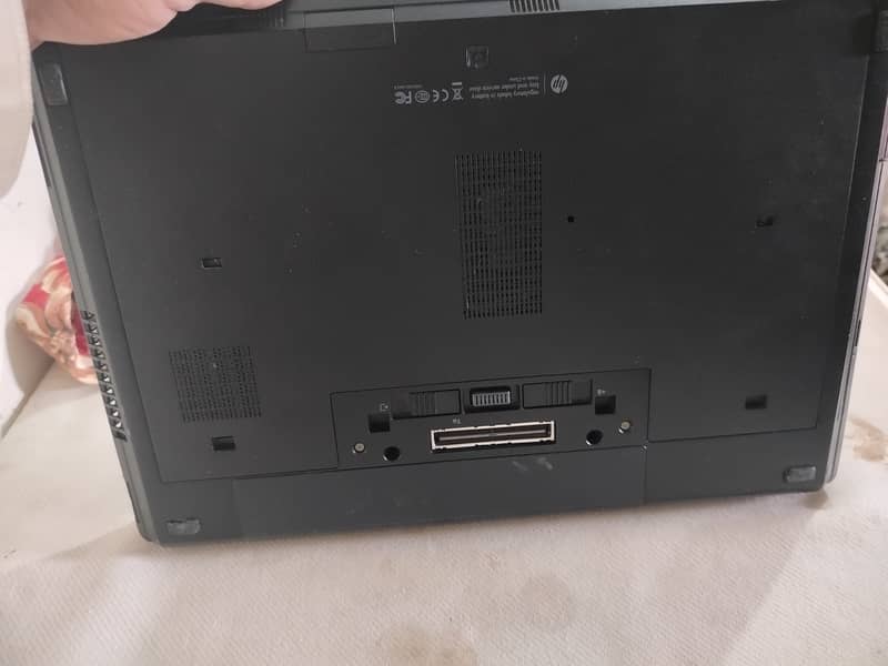 HP Elite book 8570p DDR 3 Ram 8gb SSD 256 GB HDD 320 gb 9