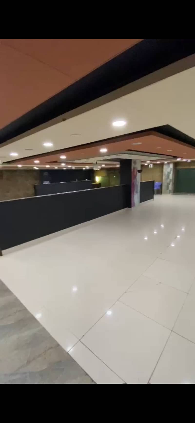 Beautiful 2700 Sq Feet Mezzanine For Commercial Use 3
