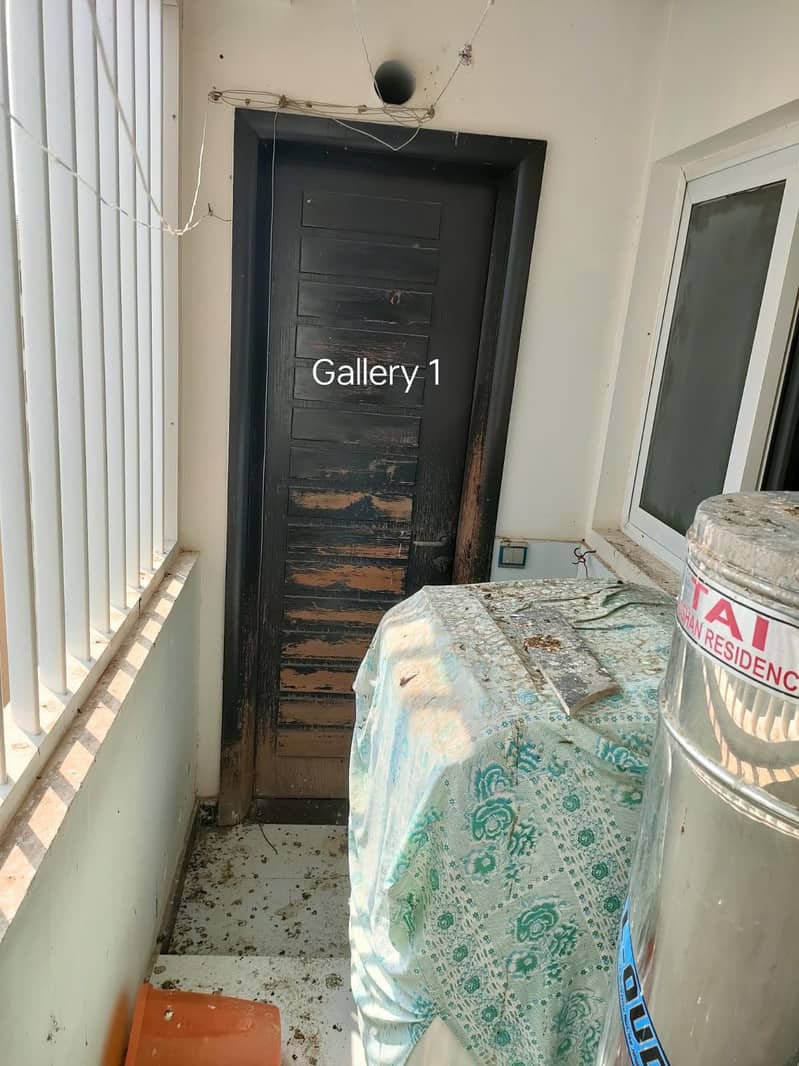 Beautiful 4 Bed Drawing Lounge Corner Facing Appartment 24