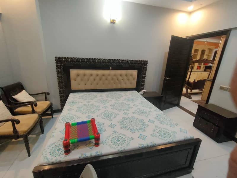 Beautiful 4 Bed Drawing Lounge Corner Facing Appartment 31