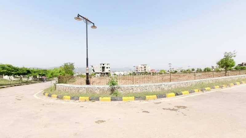 7 Marla Residential Plot Is Available In E-17/3 9