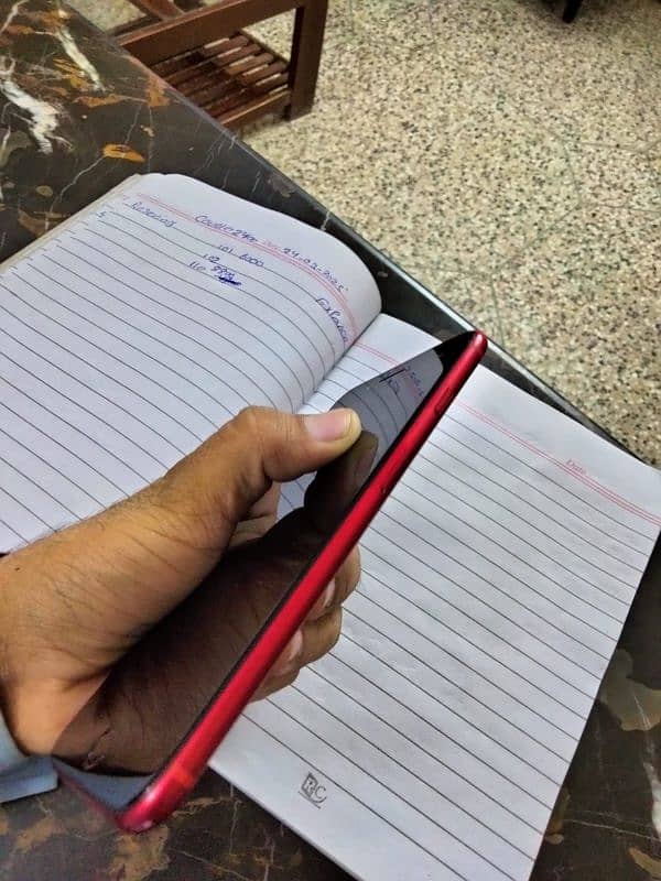 Iphone 8 plus 256GB 19000 3