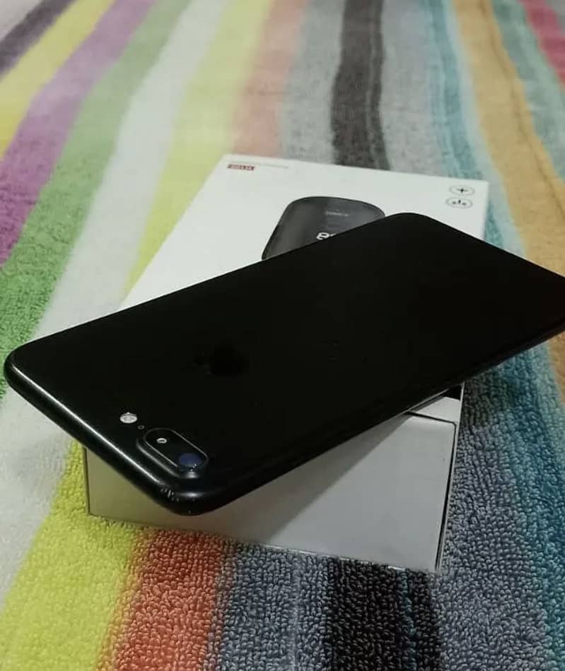 iphone 7plus 32gb  JV pta proved Good condtion No exchange 5