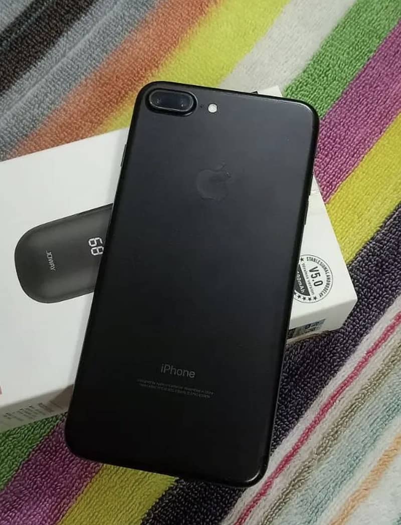 iphone 7plus 32gb  JV pta proved Good condtion No exchange 6