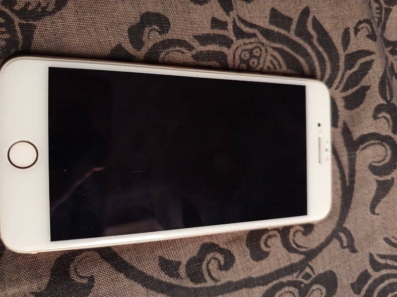 iphone 8 plus 2