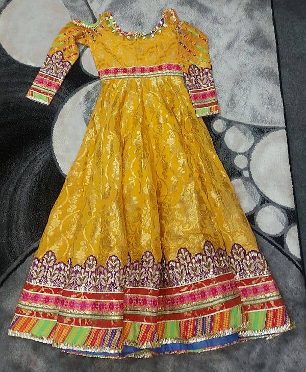 Lehnga, Maxi 6