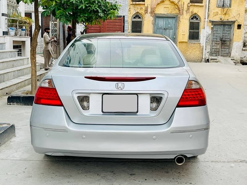 Honda Accord 2006 Model 2009 Reg 3