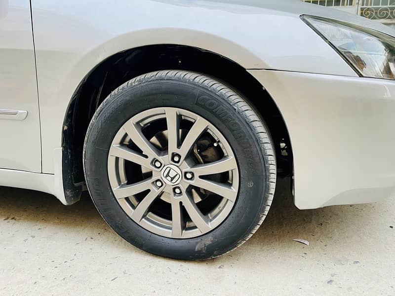 Honda Accord 2006 Model 2009 Reg 16