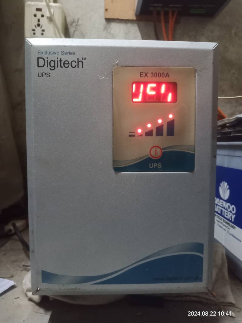 Digitech UPS 3000va 1