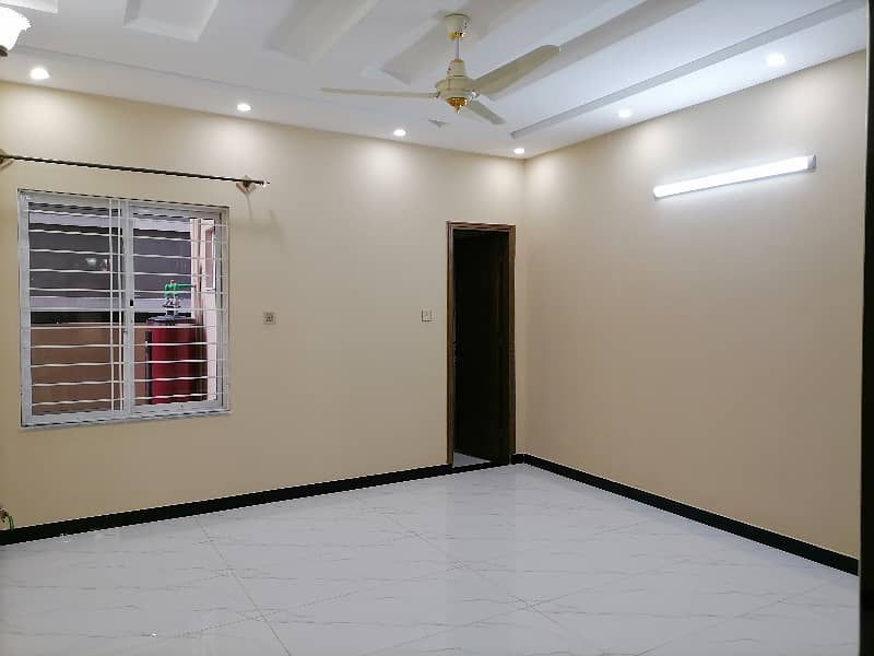 A 10 Marla House Located In Bahria Town Phase 2 Is Available For sale 4