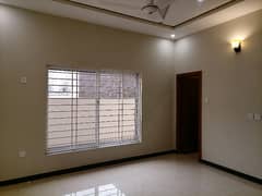 Get A 1 Kanal House For rent In Bahria Town Phase 5