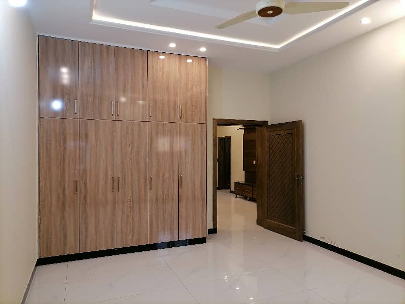 A Great Choice For A 10 Marla Lower Portion Available In Bahria Town Phase 5 3