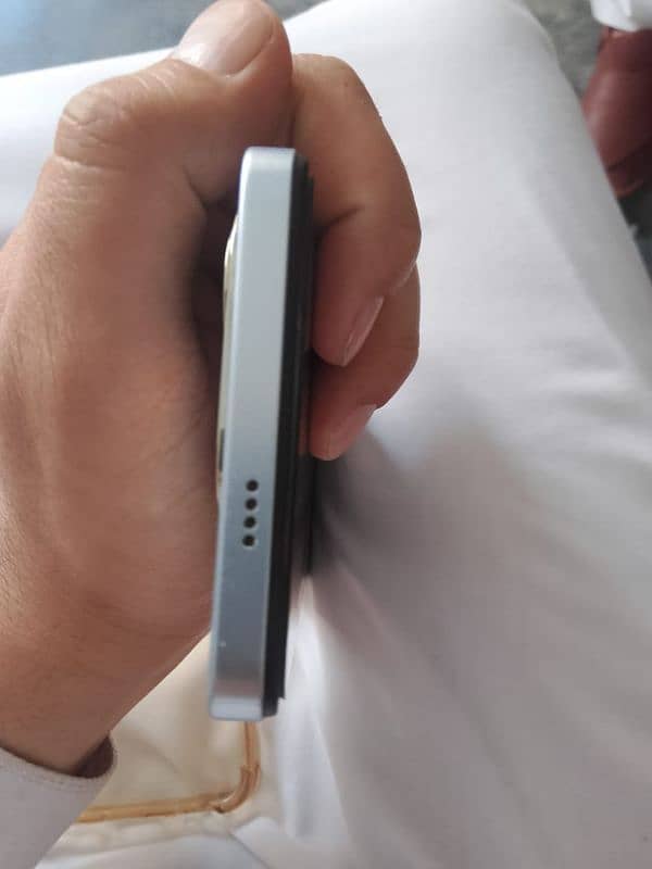 Tecno Spark 20 8/256 6