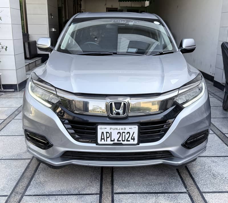 Honda vezel hybrid AWD 0