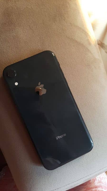 iPhone XR used but in good condition price can be negotiable 2