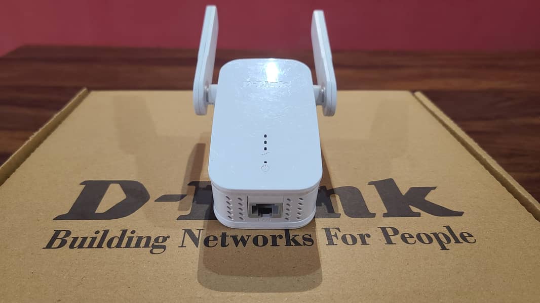 Dlink DAP-1610 AC1200 Dual-Band Wi-Fi Access Point (Renewed) 4
