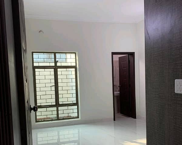 Single Storey 5 Marla House Available In Formanites Housing Scheme For sale 4