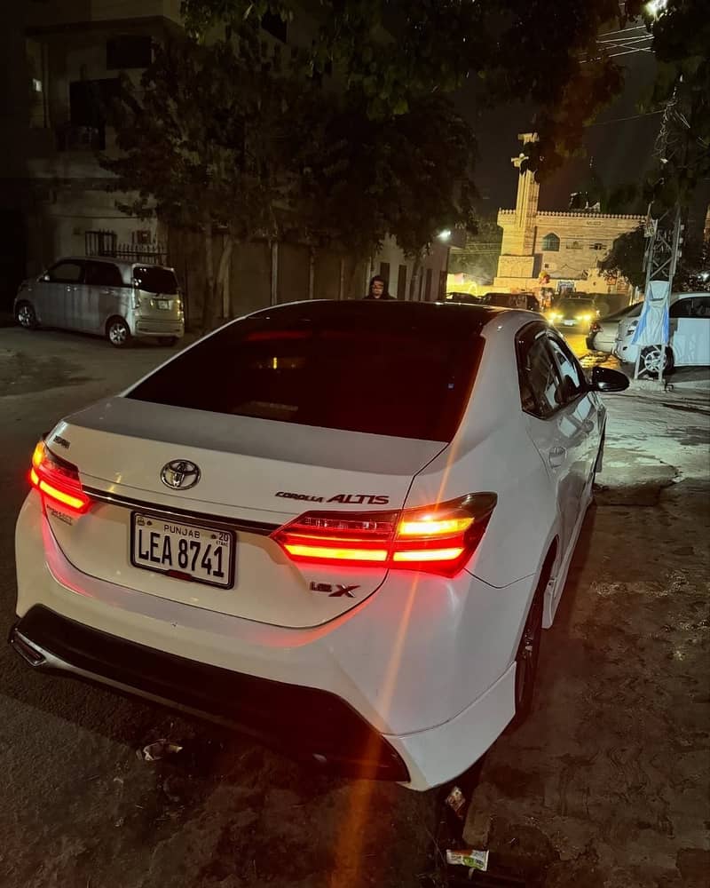 Self Rent a car service Lahore to all Pakistan | One way drop Service 1
