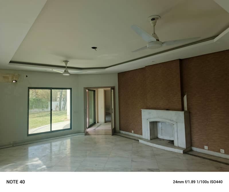 For Rent 2 kanal 6 Bedroom 3
