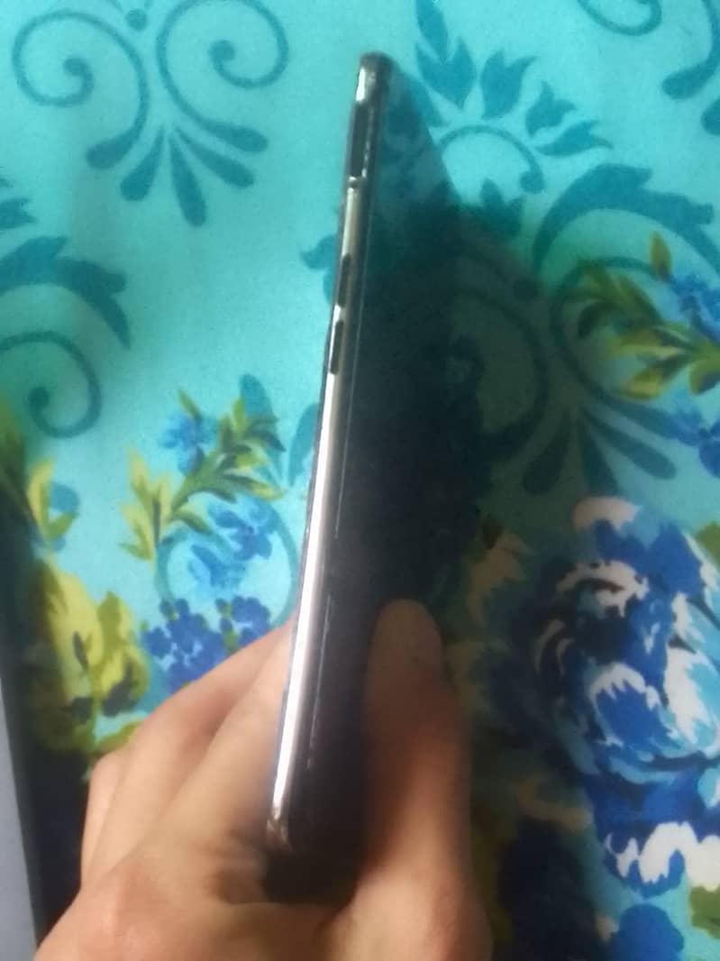 Oppo Reno5, screen broken, set is working but screen is not working. 9