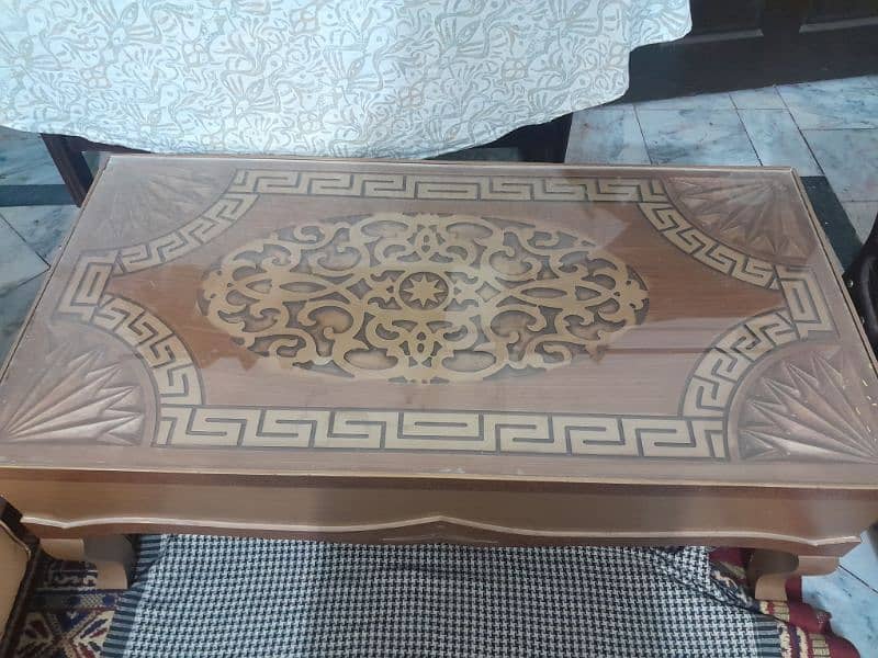 Premium Condition Sofa set at Good Price 7