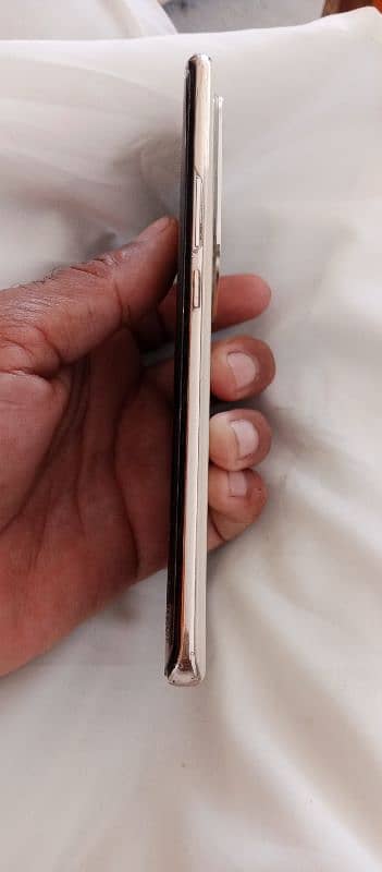 Infinix zero 30 full box 9.5/10 2