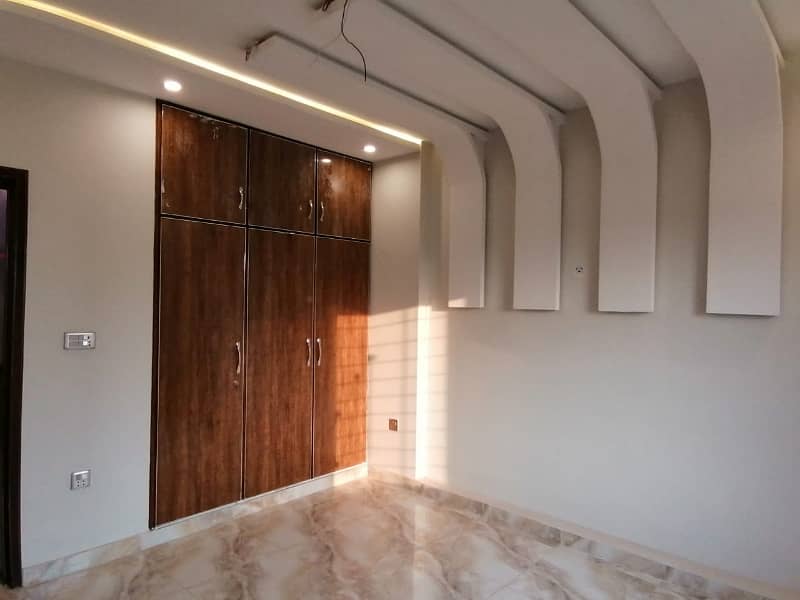 Al Rehman Garden Phase 2 House Sized 3 Marla For sale 1