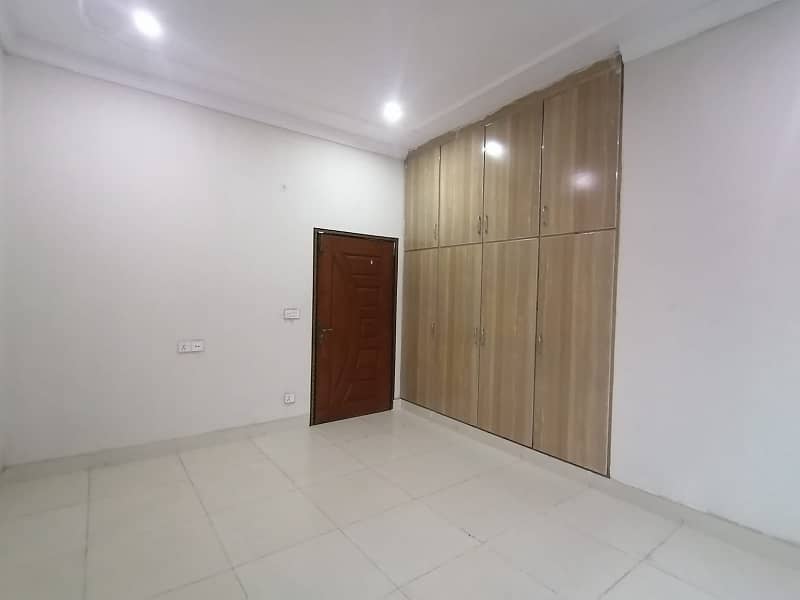 Al Rehman Garden Phase 2 House Sized 3 Marla Is Available 1