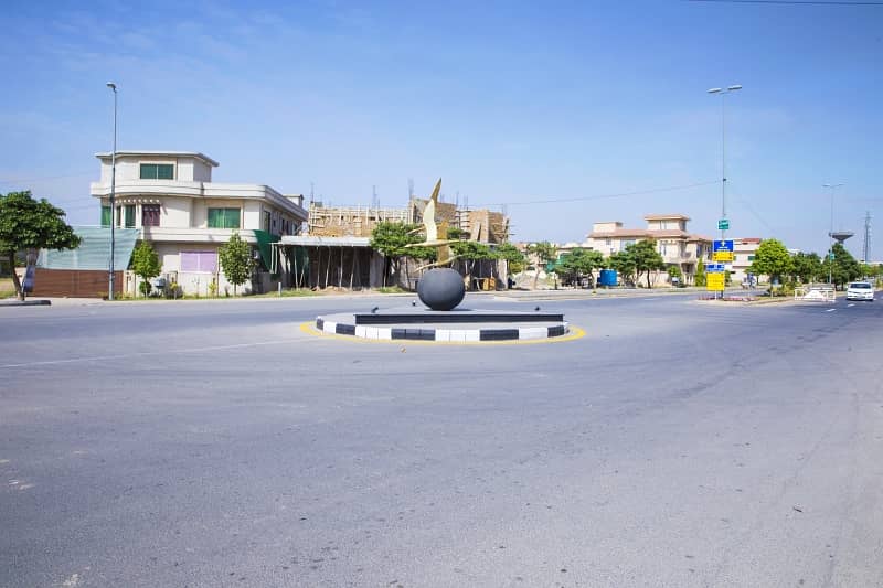 8 Marla Commercial Plot Available On Avenue 6, DHA Phase 3 8